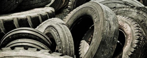 如何识别翻新轮胎